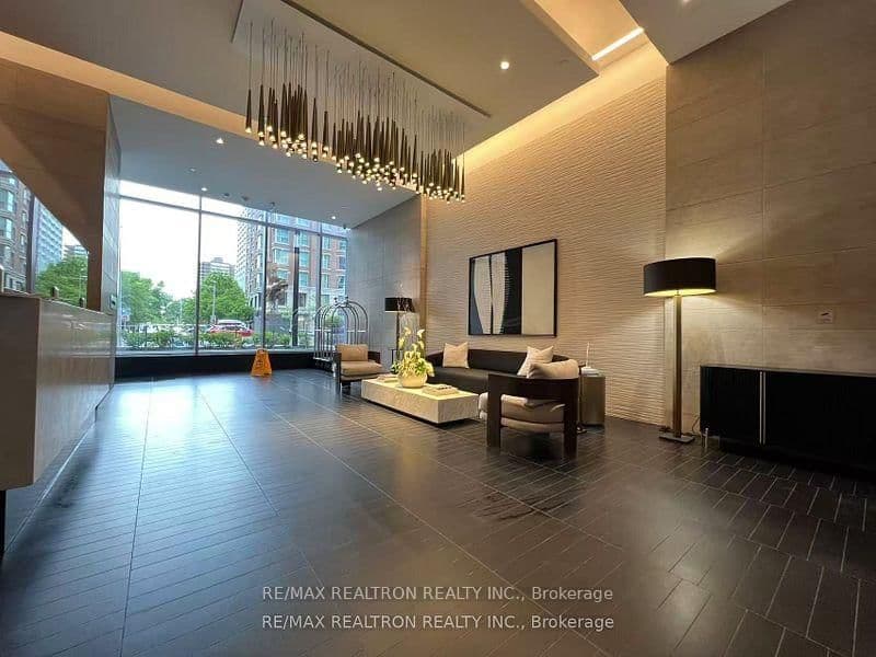 188 Cumberland Street, Unit 1506 thumbnail 4