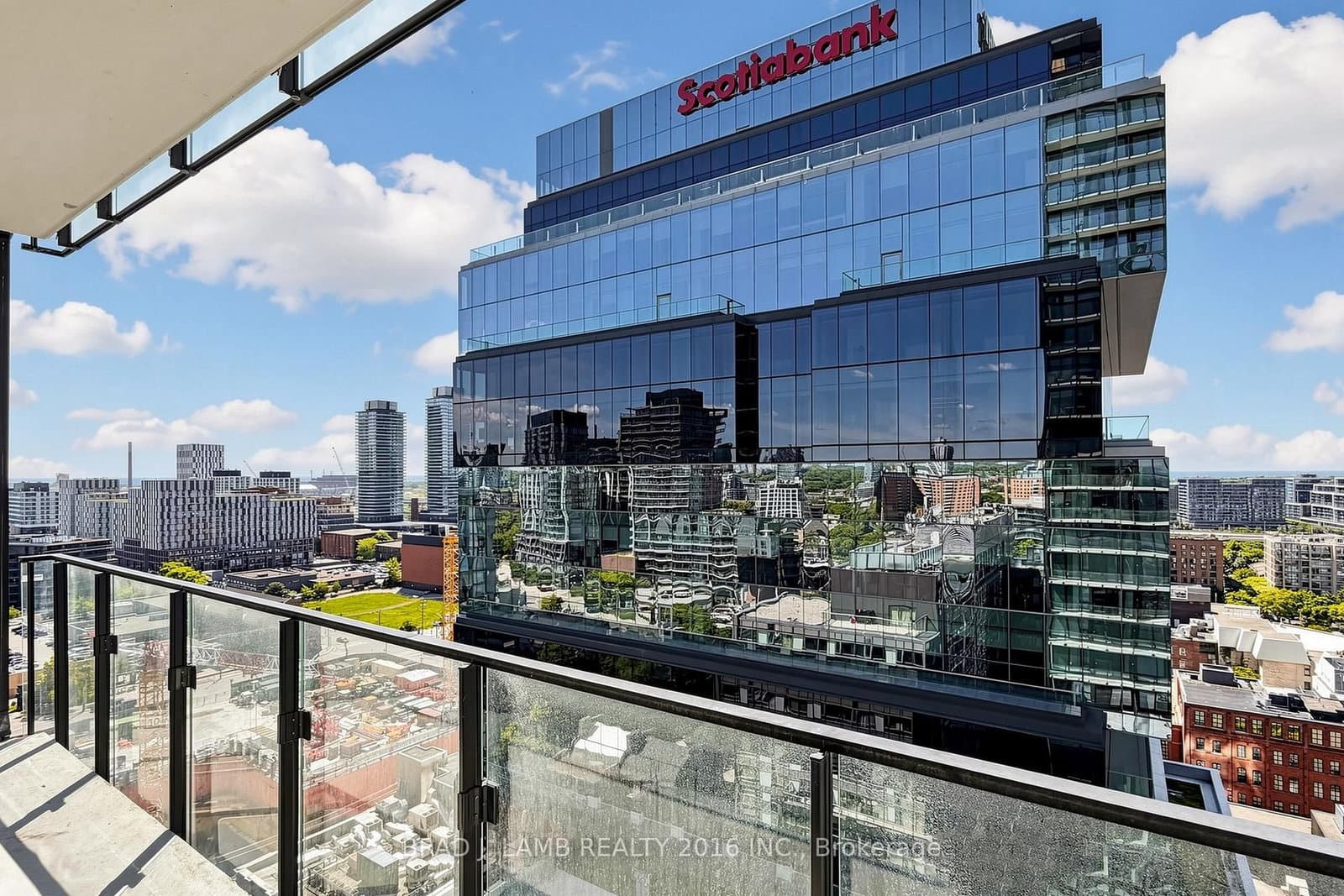 284 King Street E, Unit 1602 thumbnail 22