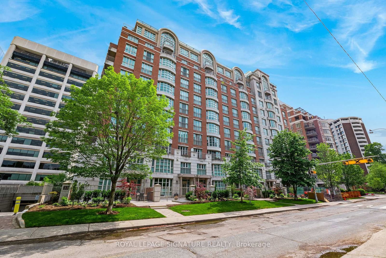 33 Delisle Avenue, Unit 1004 - Image 1