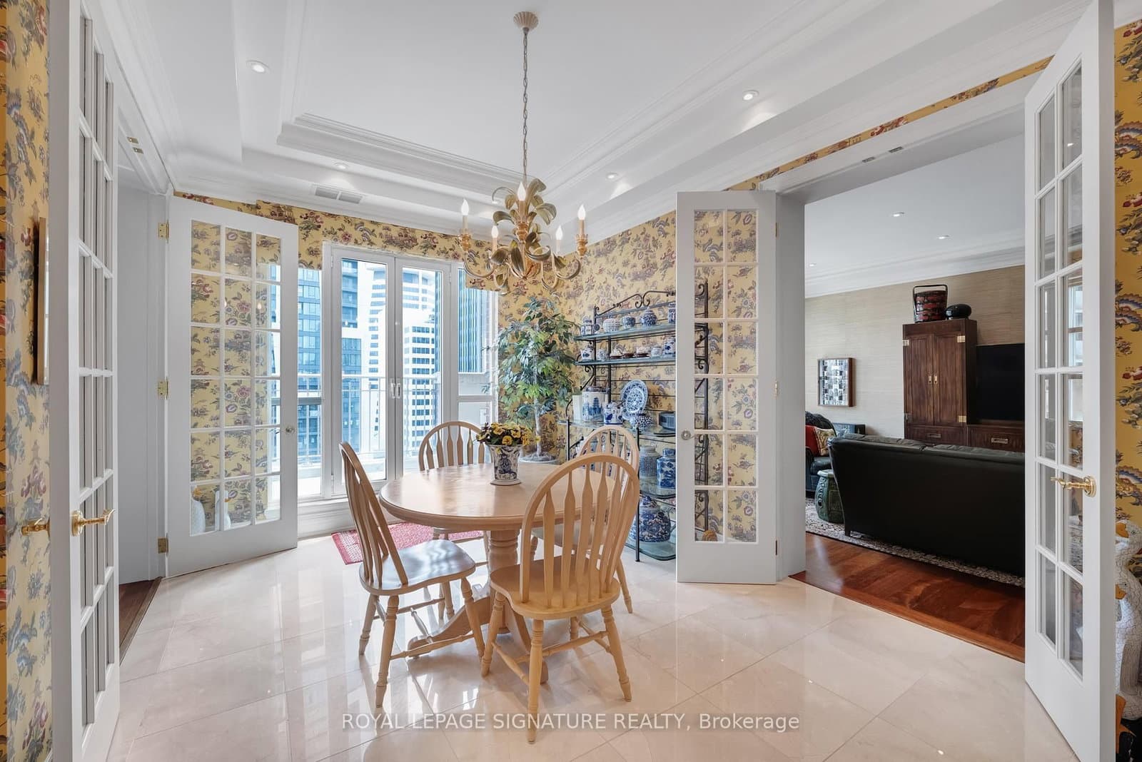 33 Delisle Avenue, Unit 1004 thumbnail 12