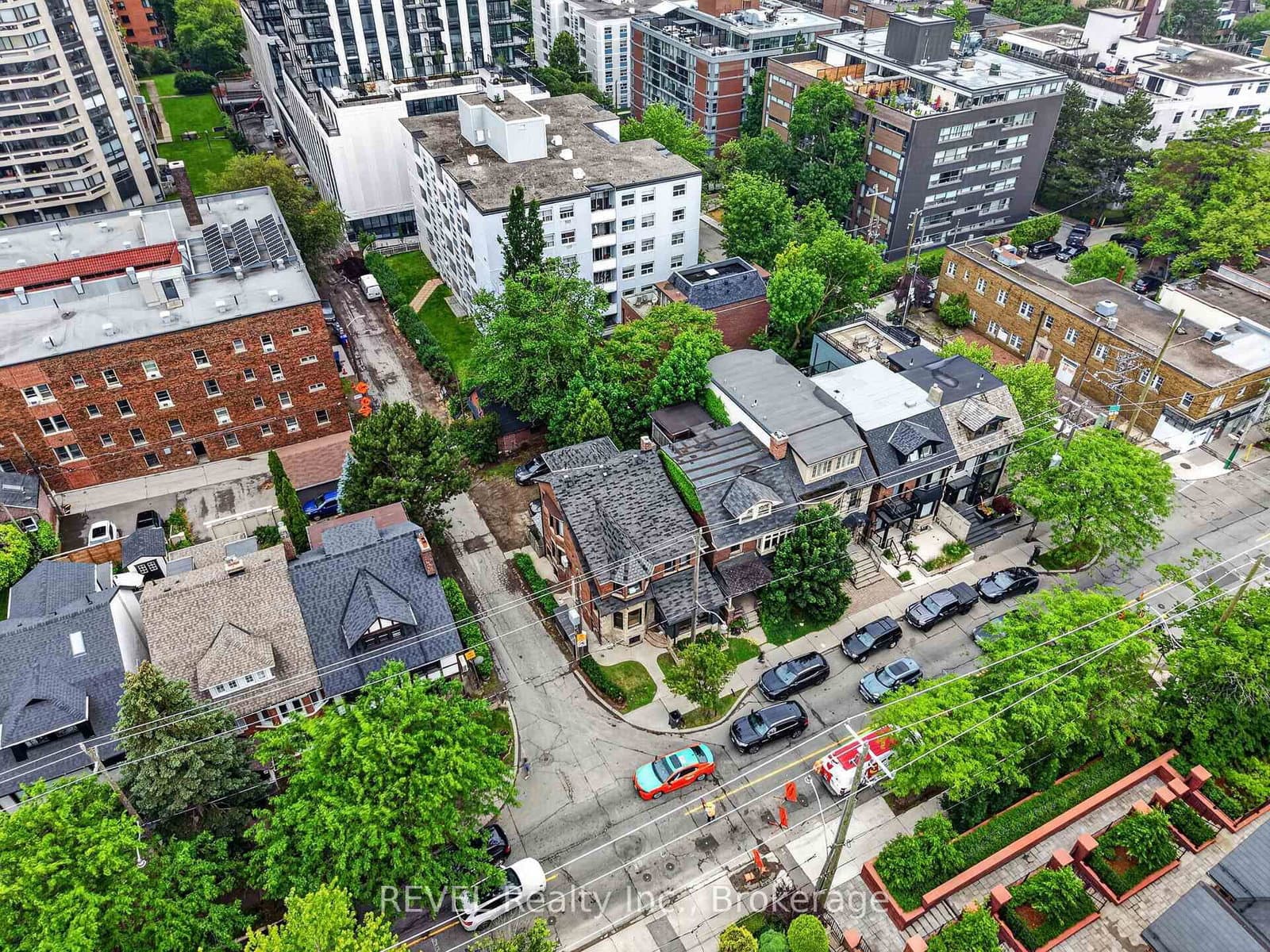 380 Spadina Road thumbnail 14