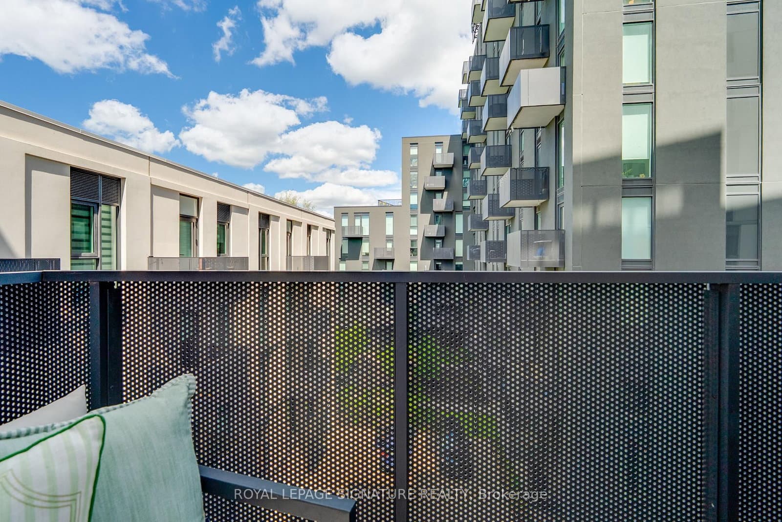 500 Wilson Avenue, Unit 523 thumbnail 20