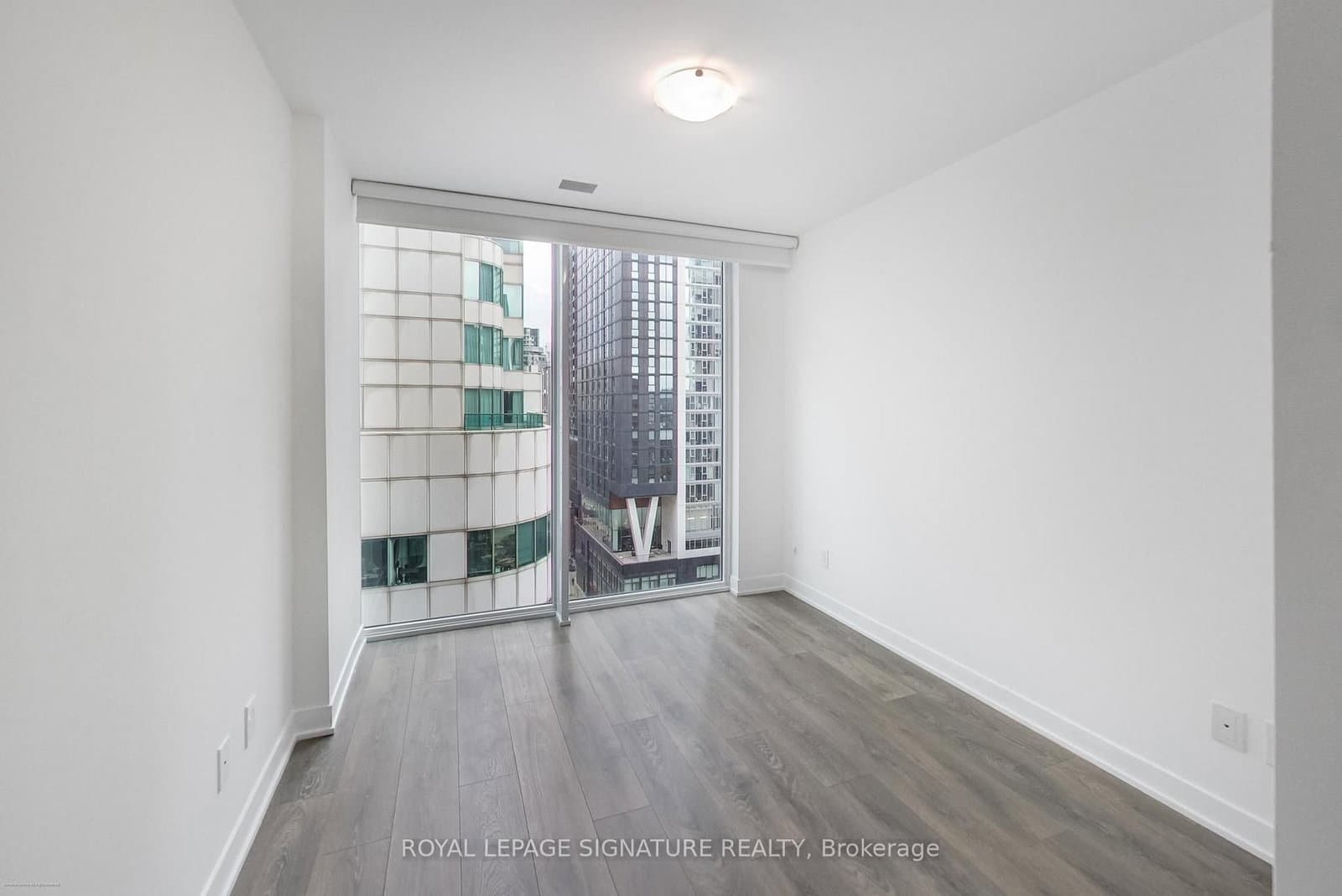 87 Peter Street, Unit 1203 thumbnail 11