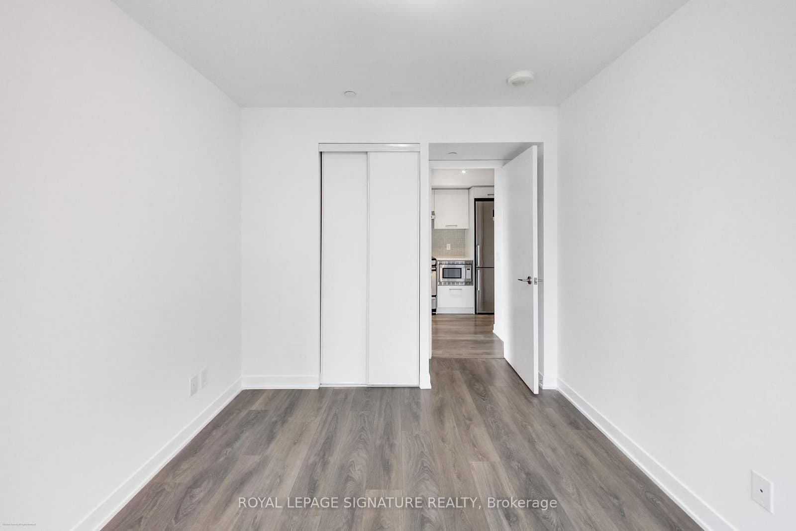 87 Peter Street, Unit 1203 thumbnail 12