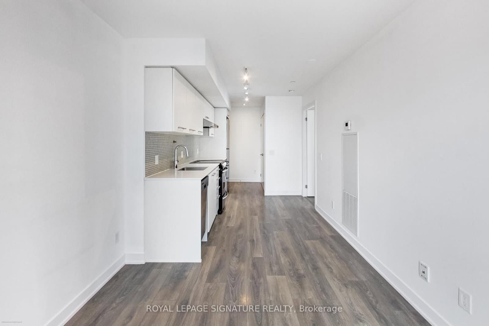 87 Peter Street, Unit 1203 thumbnail 21