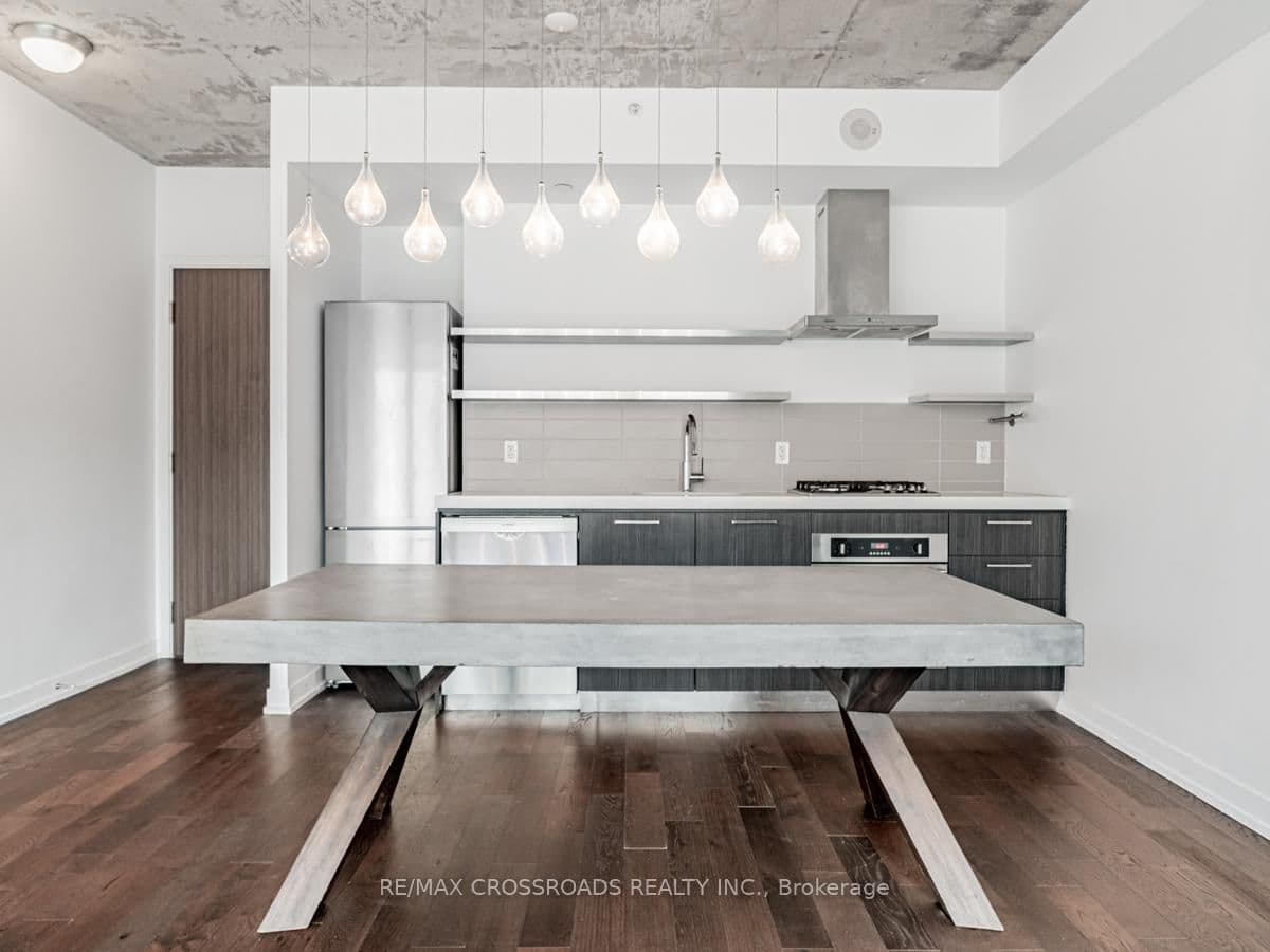 560 King Street W, Unit 524 thumbnail 7