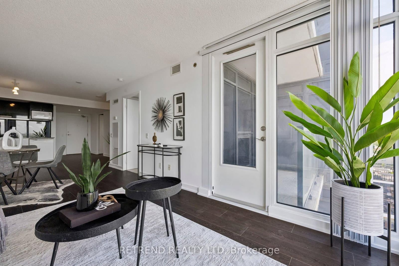 72 Esther Shiner Boulevard, Unit 2108 thumbnail 9