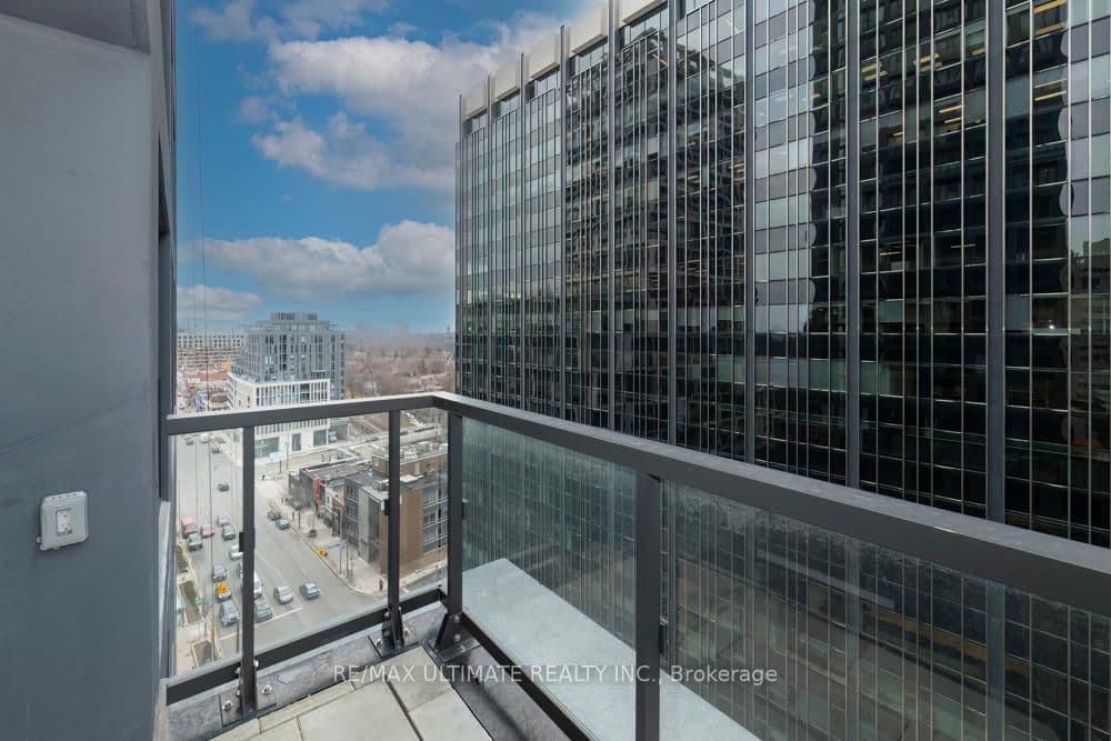 20 Soudan Avenue, Unit 1008 thumbnail 21