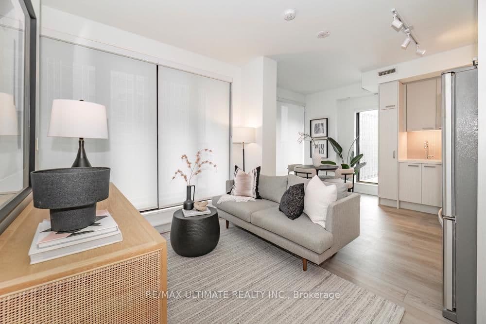 20 Soudan Avenue, Unit 1008 thumbnail 4