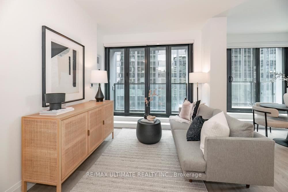 20 Soudan Avenue, Unit 1008 thumbnail 6
