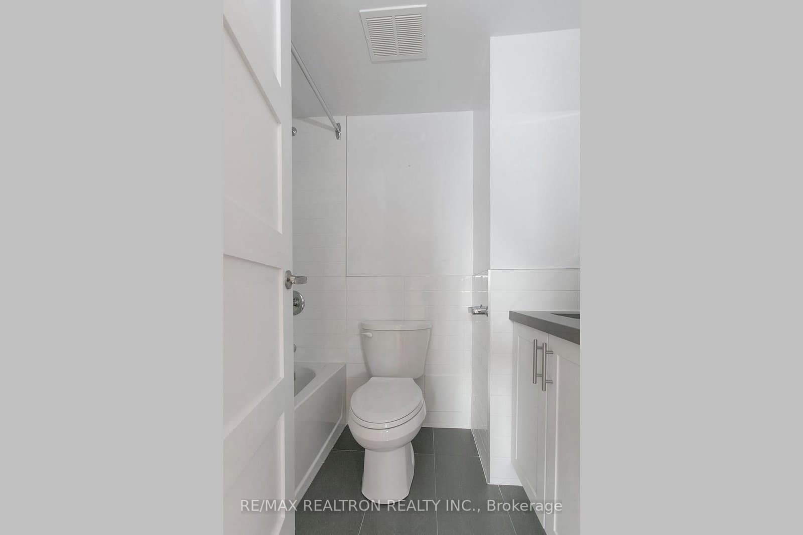 1500 Bathurst Street, Unit 1009 thumbnail 2