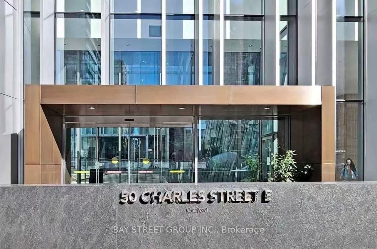 #902 - 50 Charles Street E