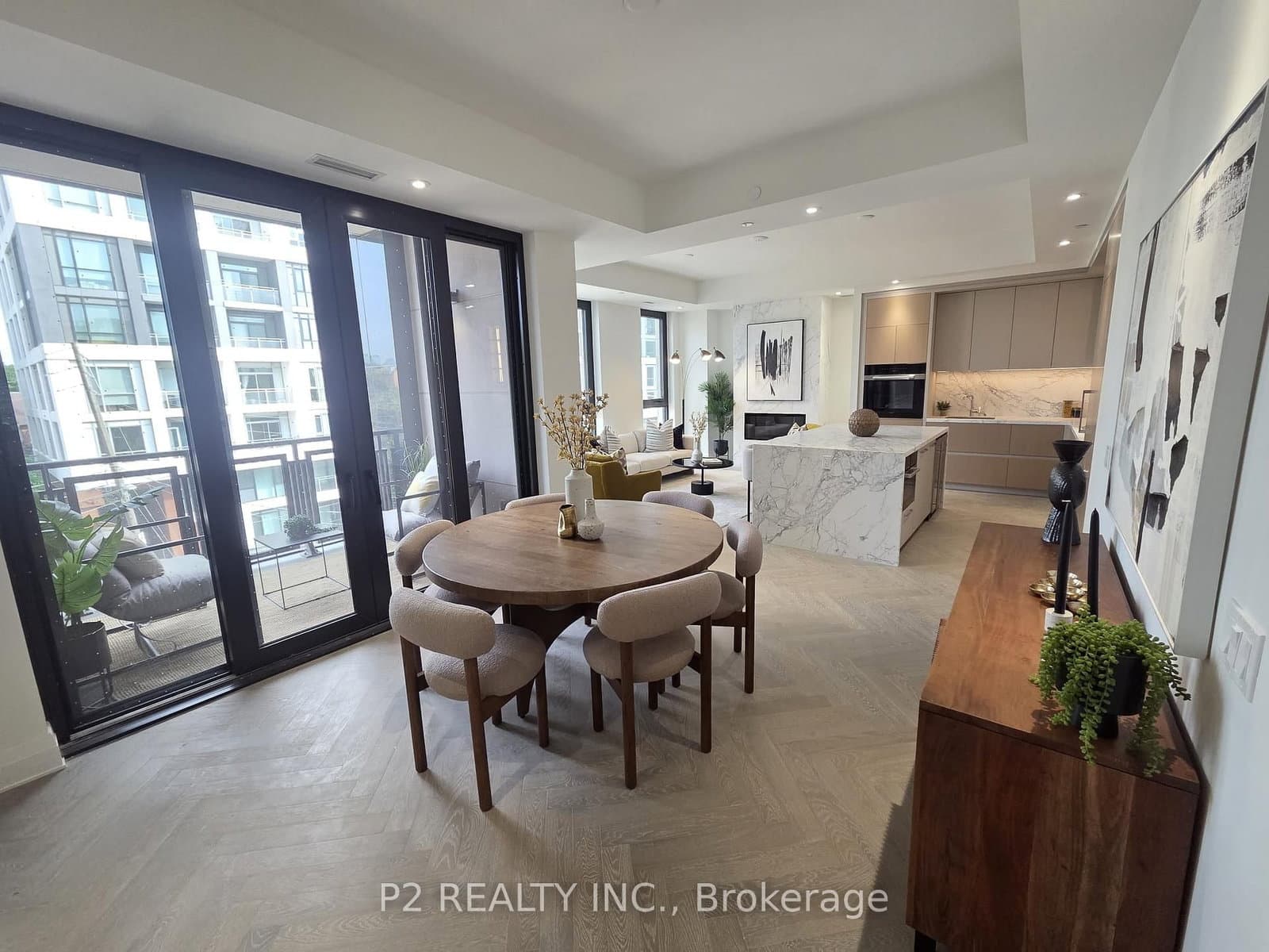 2 Forest Hill, Unit 411 thumbnail 2