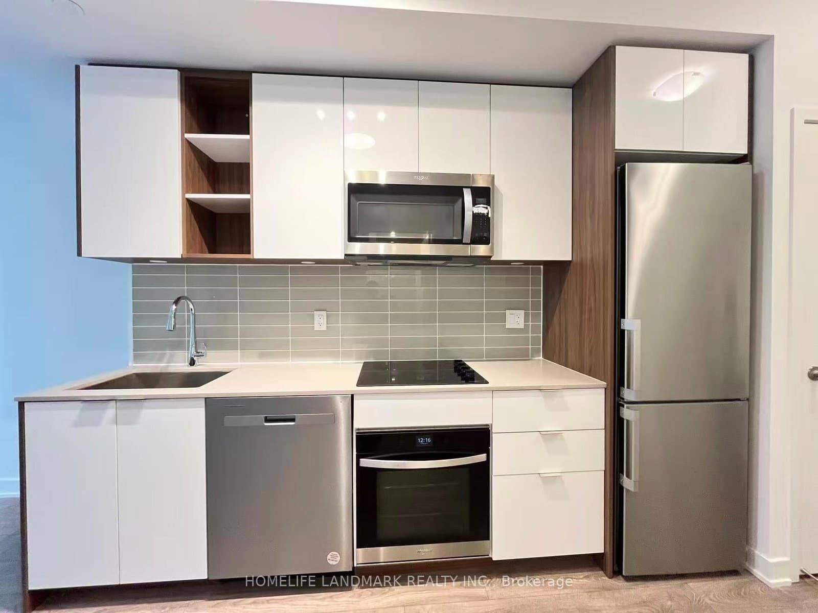 543 Richmond Street W, Unit 814 thumbnail 4