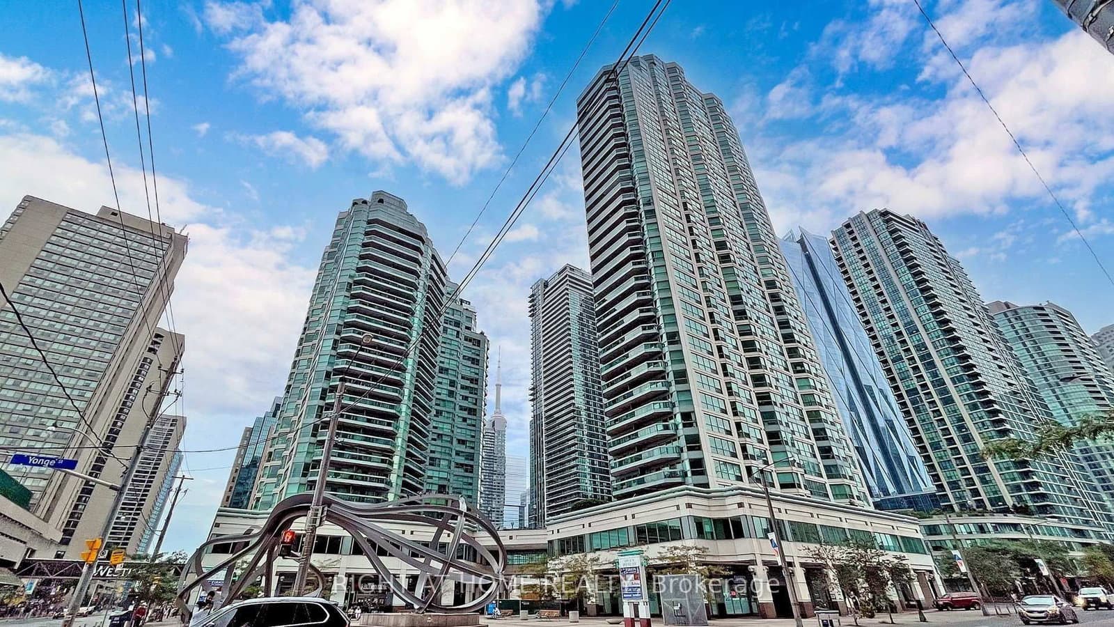 #1706 - 10 Yonge Street
