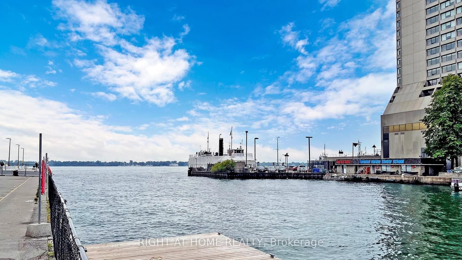 10 Yonge Street, Unit 1706 thumbnail 33