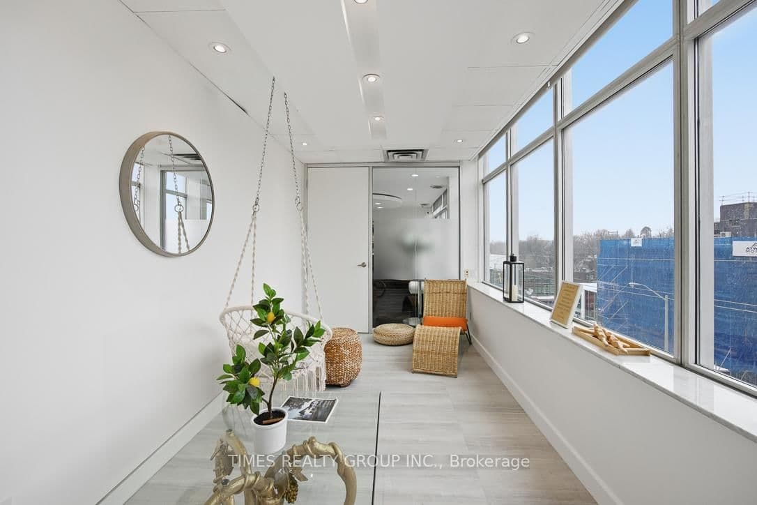801 Eglinton Avenue W, Unit 400 thumbnail 11