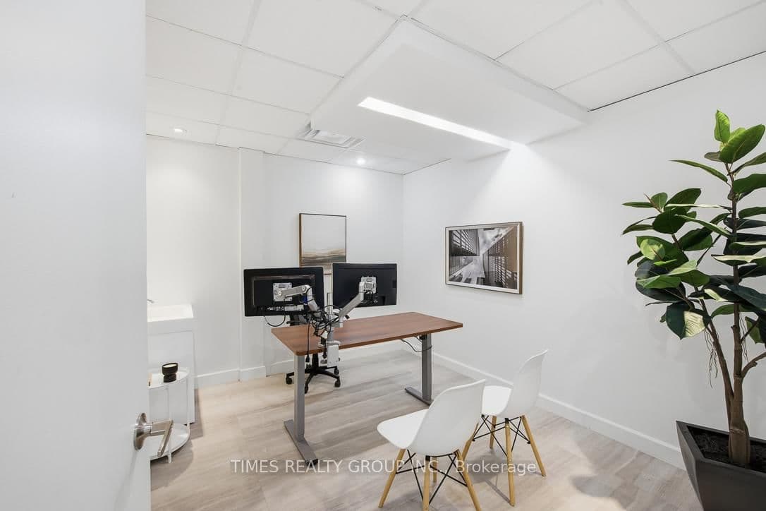 801 Eglinton Avenue W, Unit 400 thumbnail 23