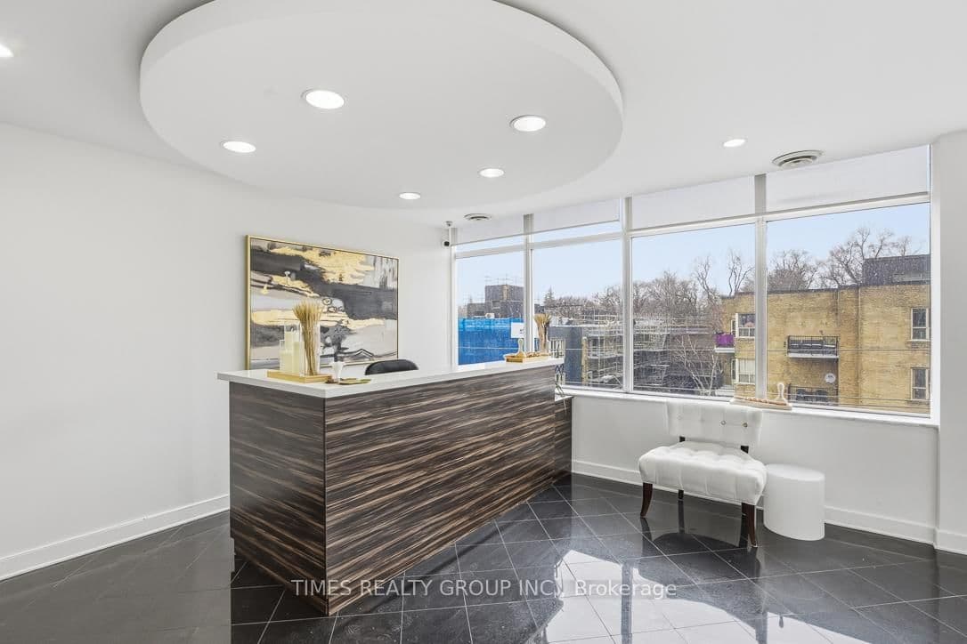 801 Eglinton Avenue W, Unit 400 thumbnail 5