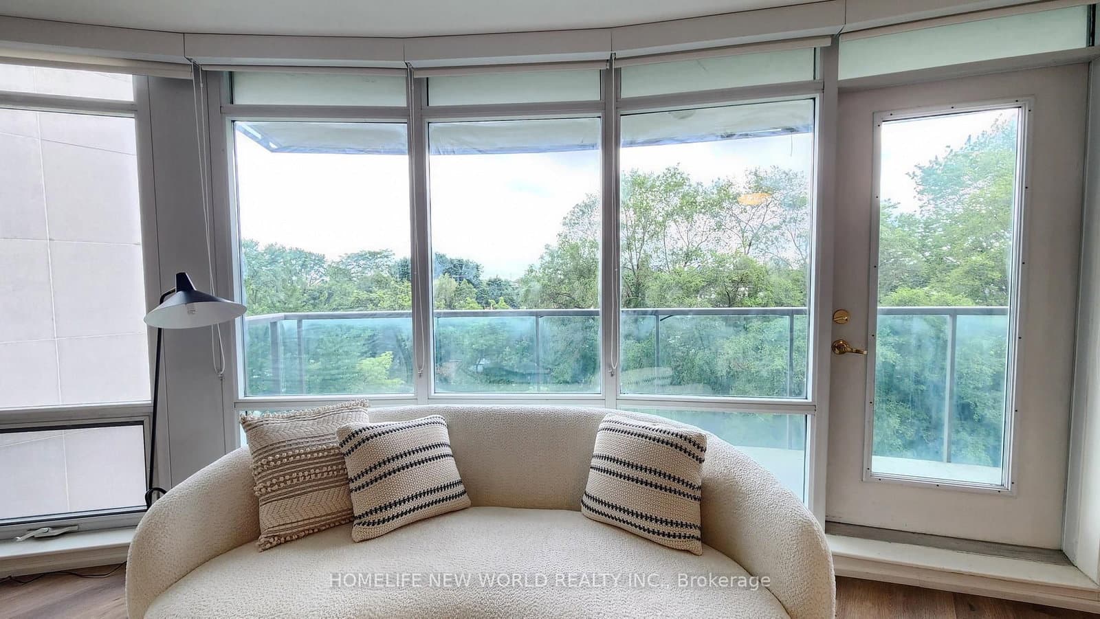 3830 Bathurst Street, Unit 404 thumbnail 20