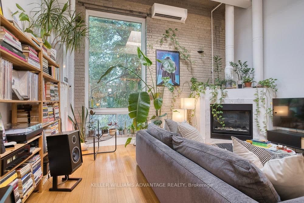 264 Seaton Street, Unit 206 thumbnail 23