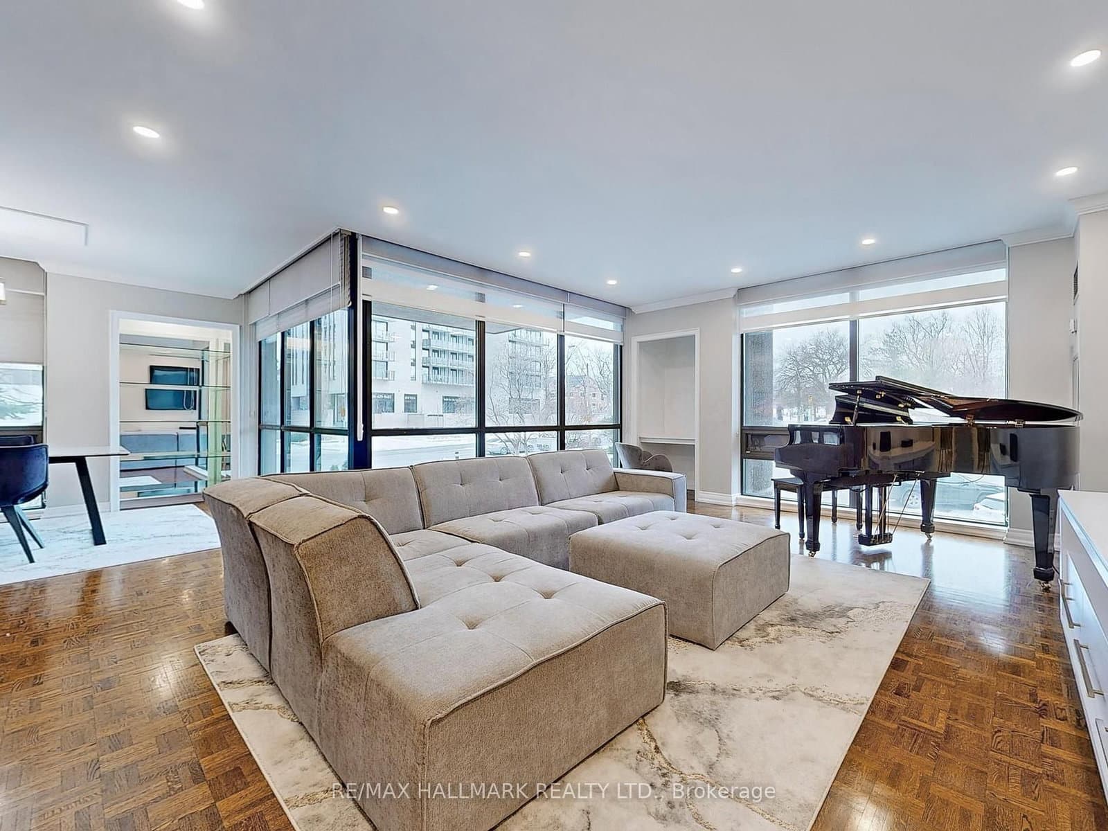 619 Avenue Road, Unit 201 thumbnail 11