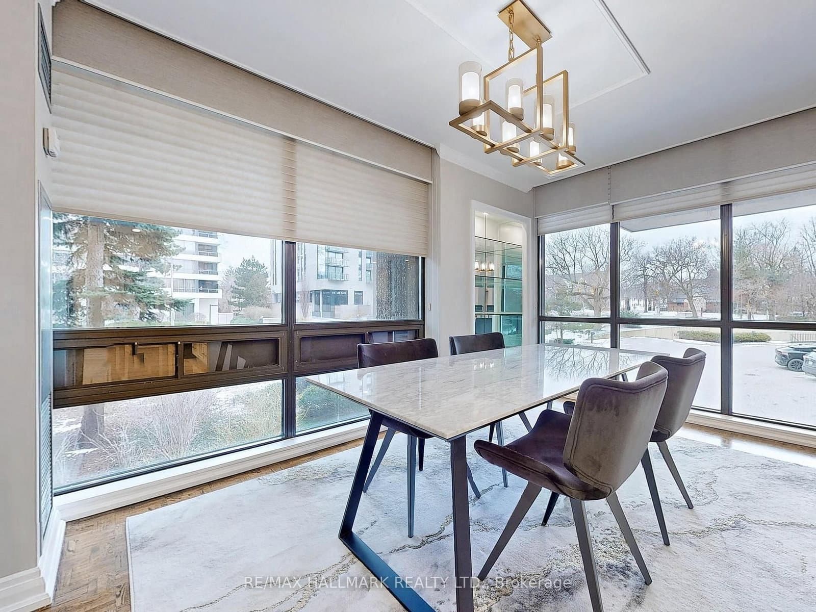 619 Avenue Road, Unit 201 thumbnail 17