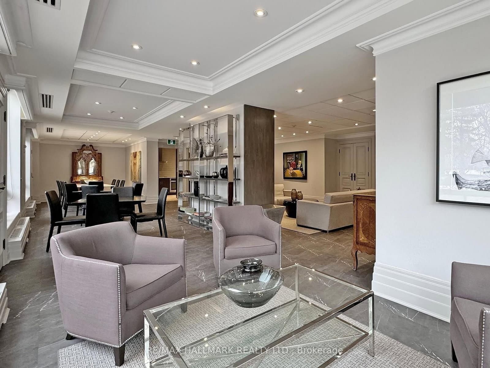 619 Avenue Road, Unit 201 thumbnail 37