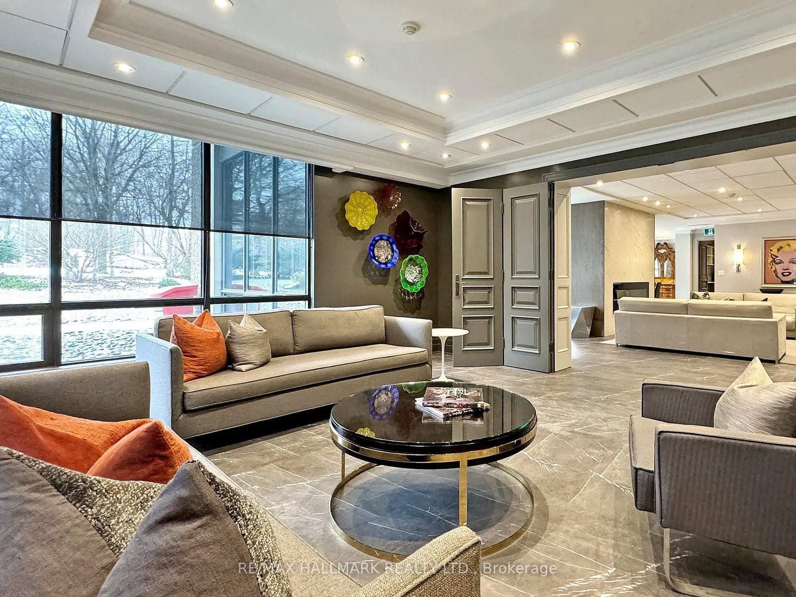 619 Avenue Road, Unit 201 thumbnail 5