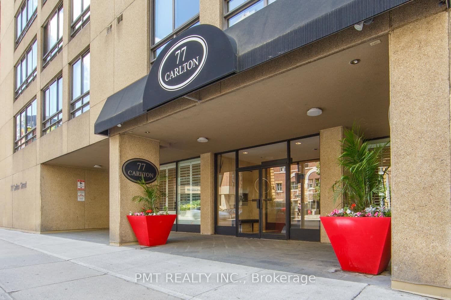 77 Carlton Street, Unit 202 thumbnail 31