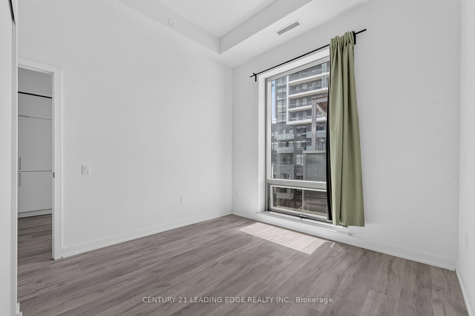 7 Golden Lion Heights, Unit N908 thumbnail 8