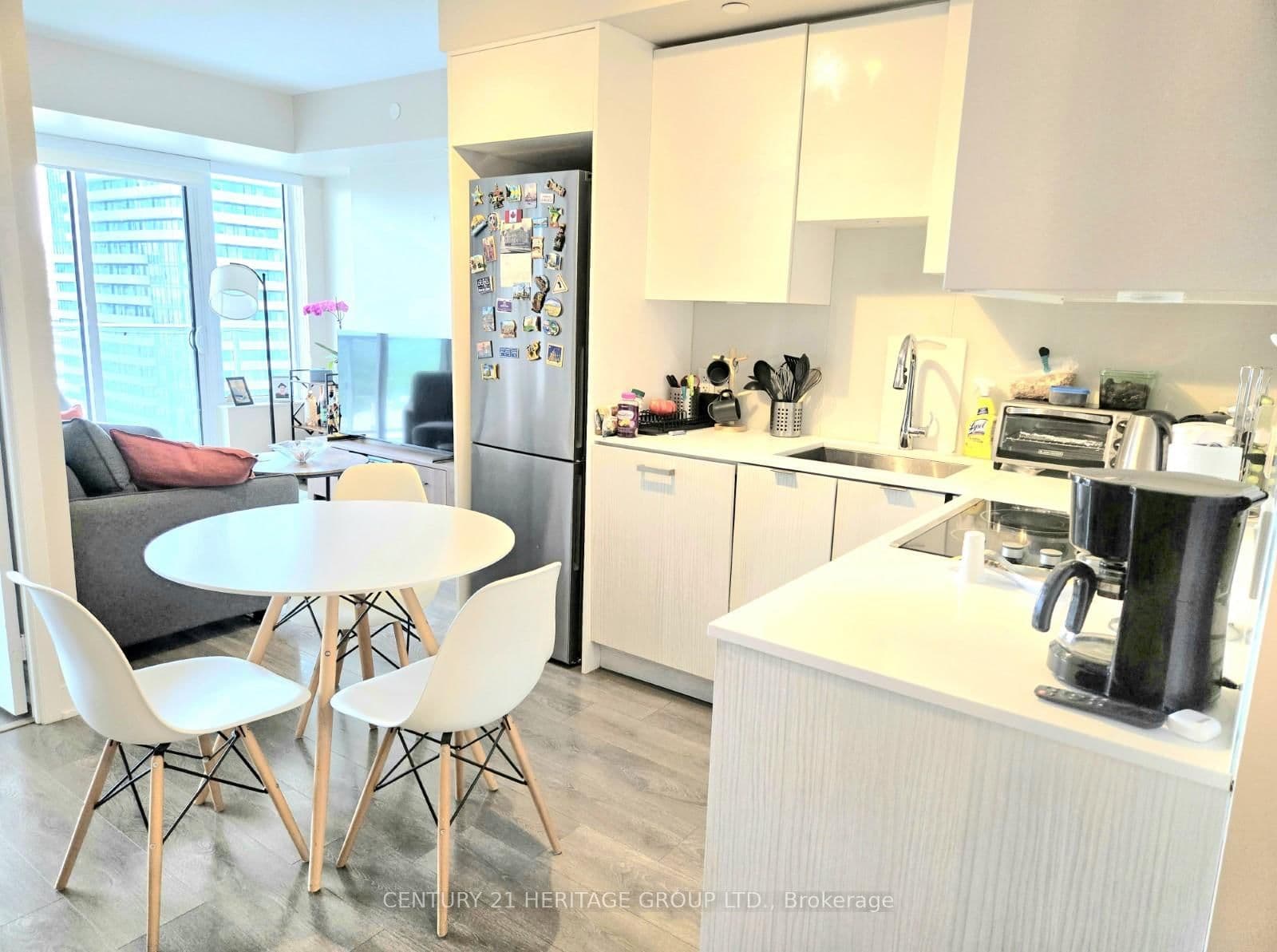 195 Redpath Avenue, Unit 2006 thumbnail 4
