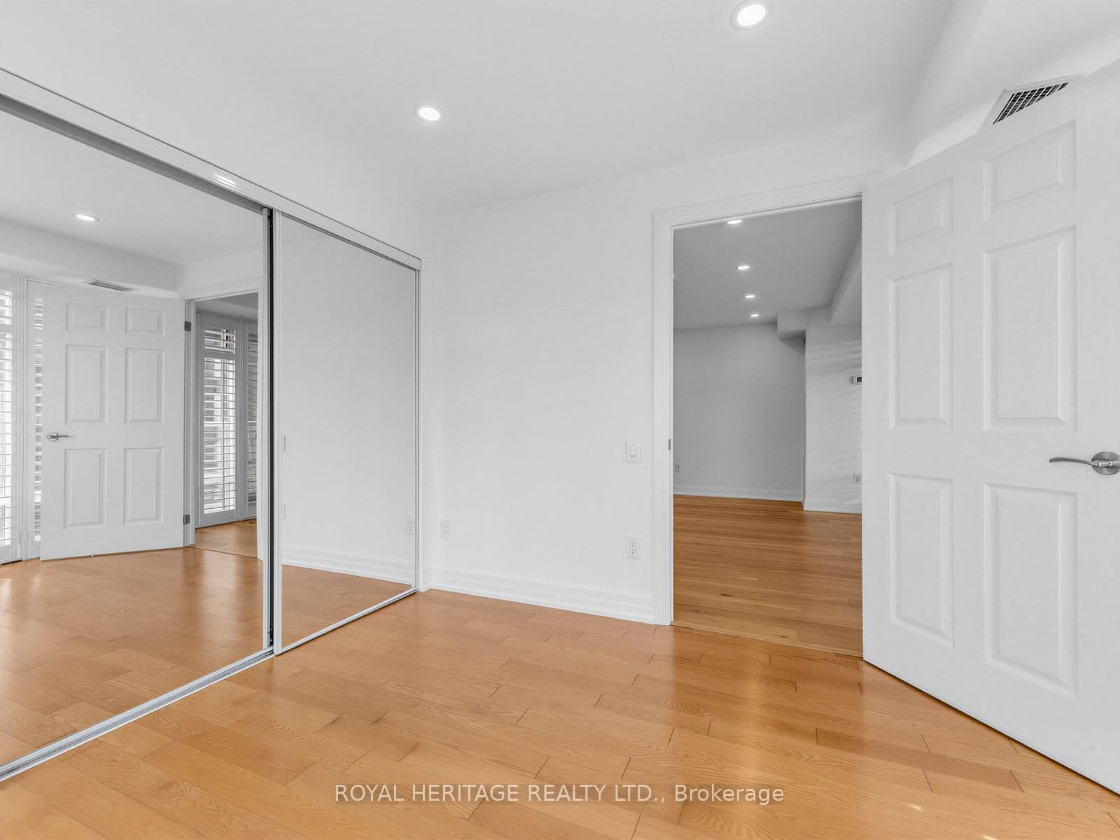 2181 Yonge Street, Unit 2305 thumbnail 21