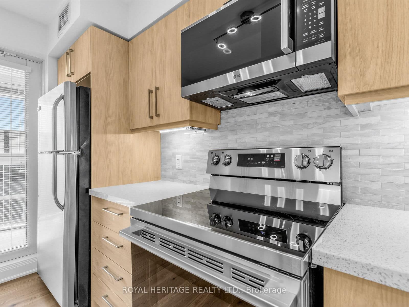 2181 Yonge Street, Unit 2305 thumbnail 26
