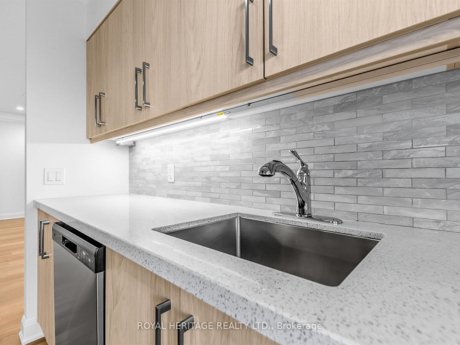 2181 Yonge Street, Unit 2305 thumbnail 27