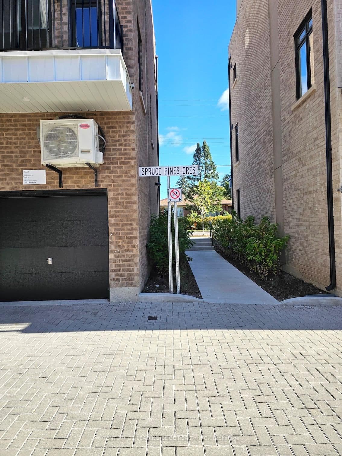 10 Spruce Pines Crescent, Unit Room 1 thumbnail 19