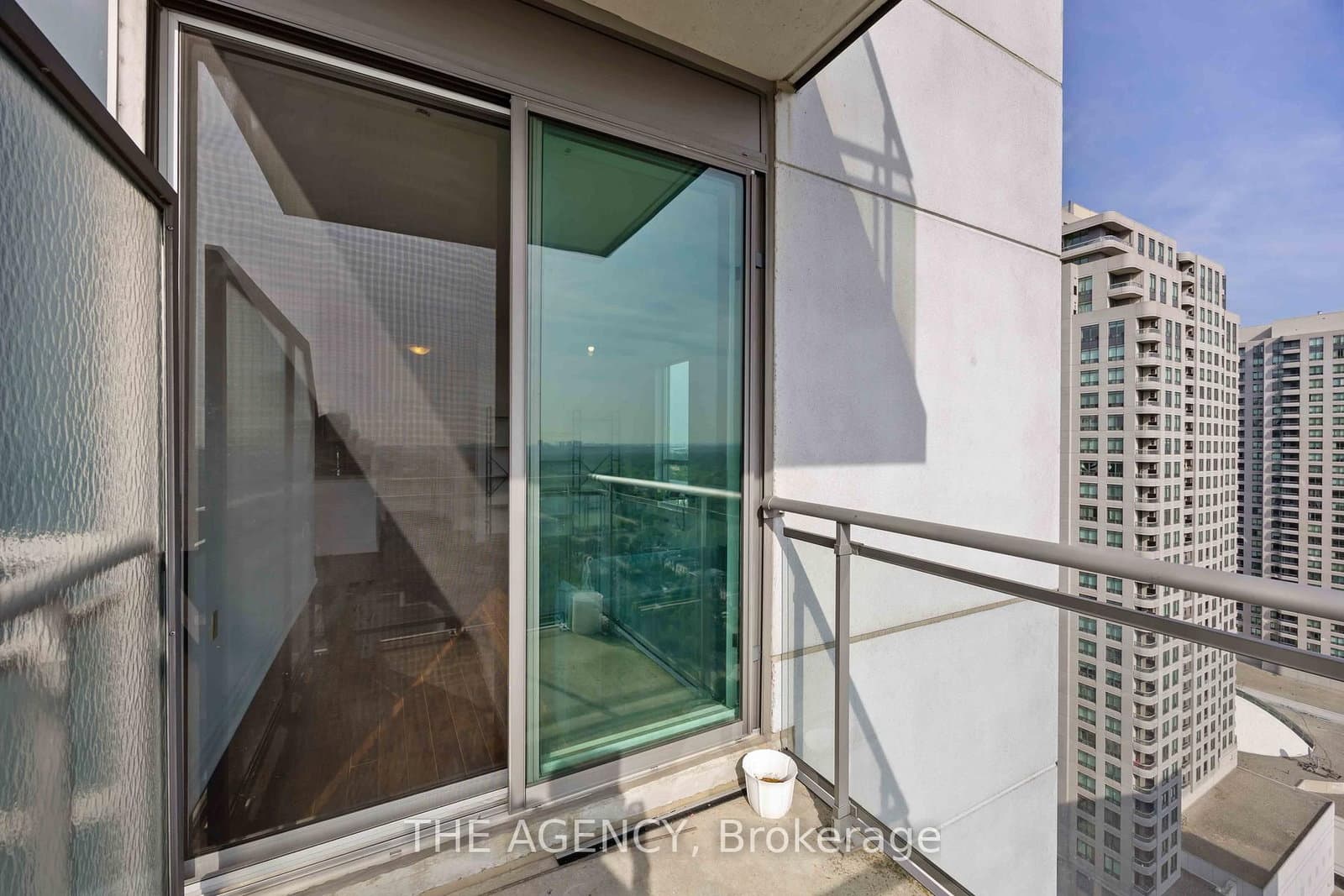 21 Hillcrest Avenue, Unit 3001 thumbnail 28