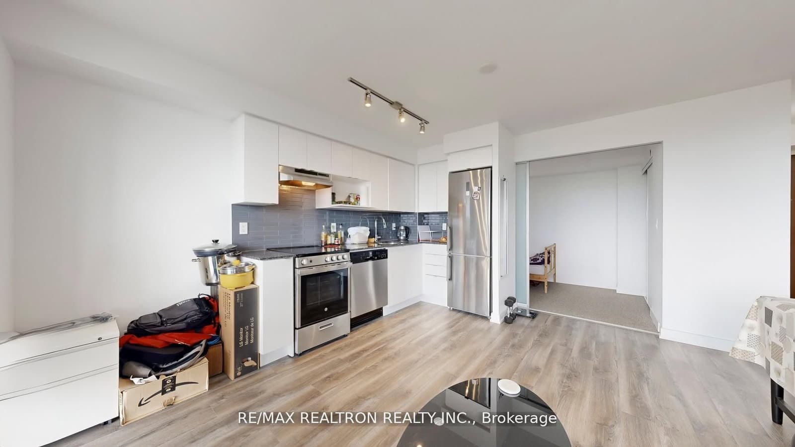 120 Varna Drive, Unit 1007 thumbnail 16