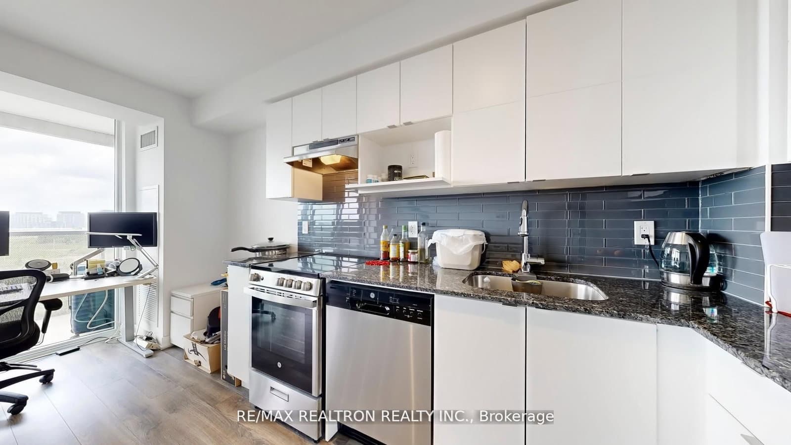 120 Varna Drive, Unit 1007 thumbnail 18