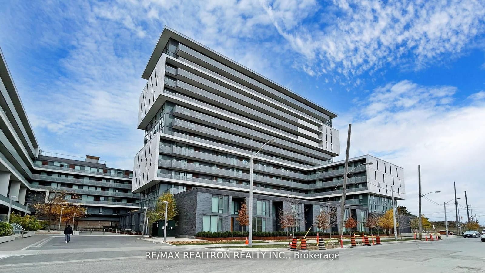 120 Varna Drive, Unit 1007 thumbnail 2