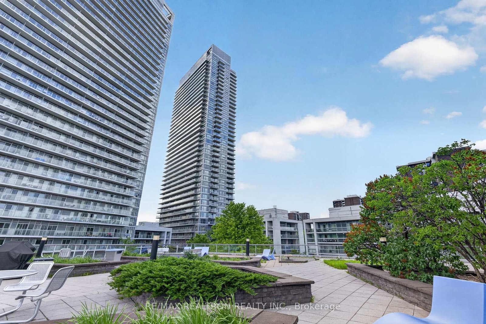 275 Yorkland Road, Unit 209 thumbnail 21