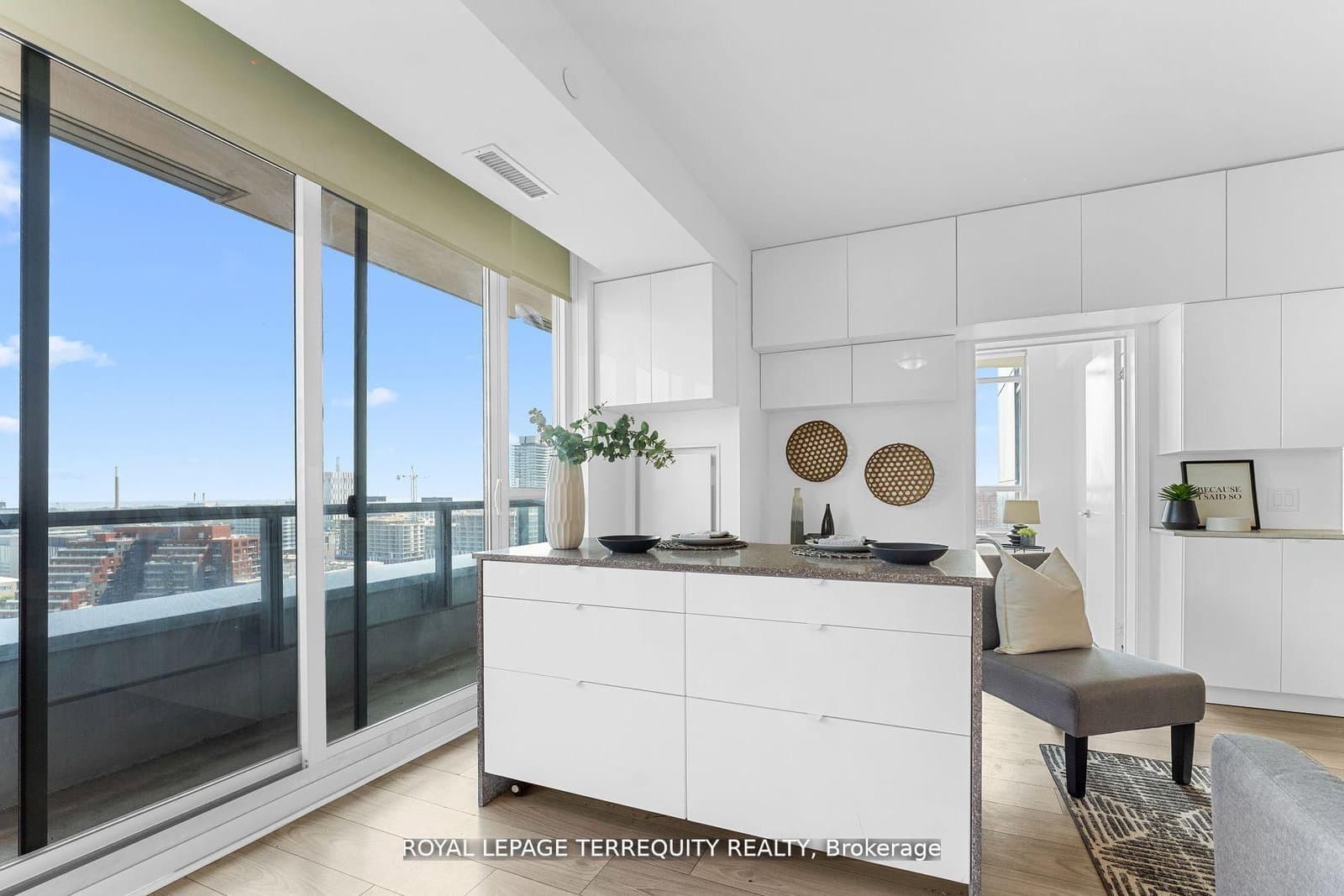 120 Parliament Street, Unit 1808 thumbnail 12