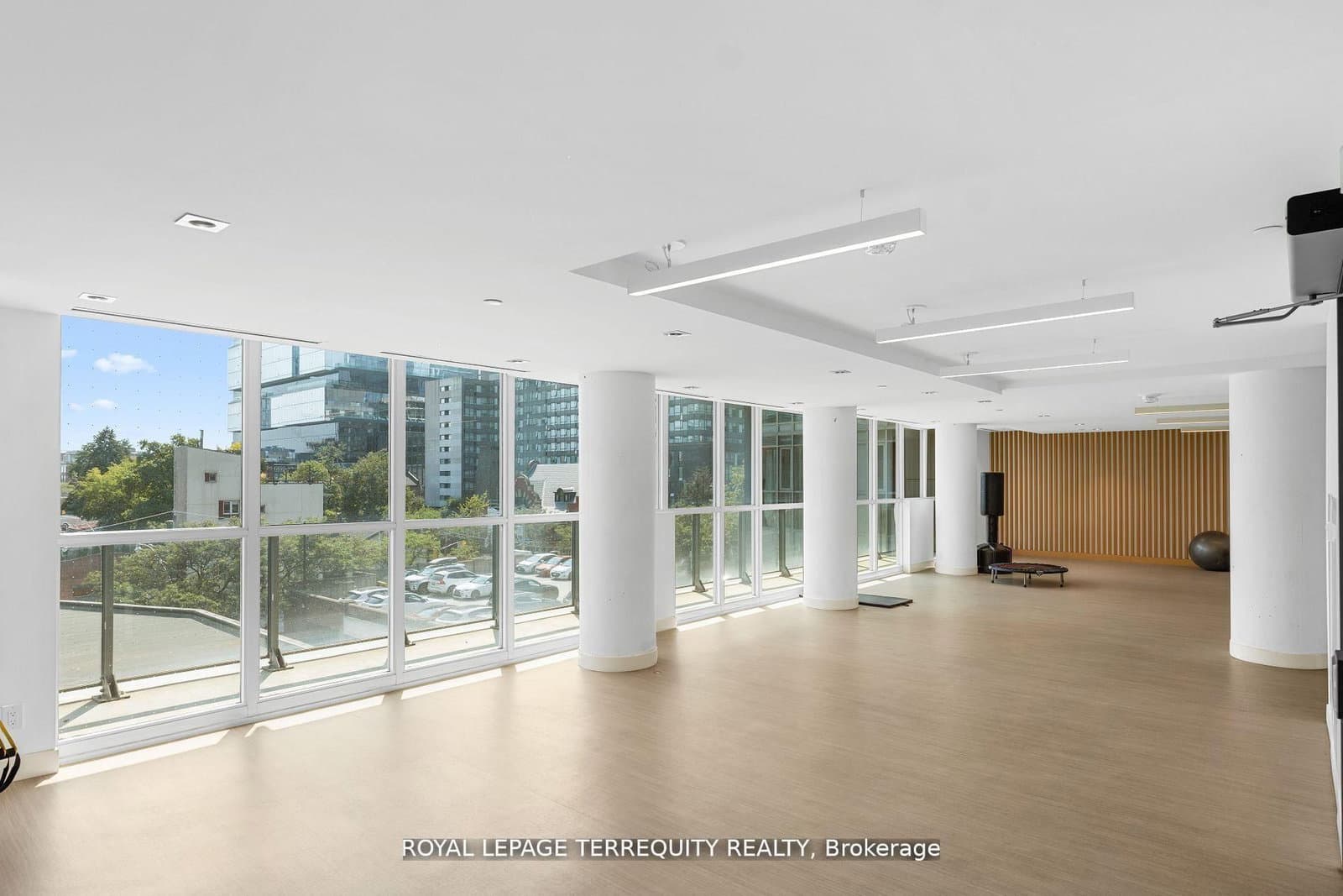 120 Parliament Street, Unit 1808 thumbnail 32