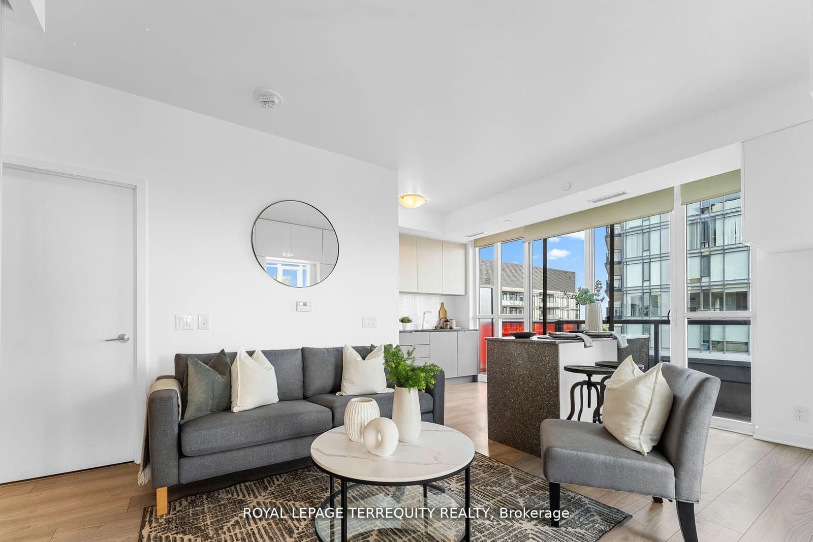 120 Parliament Street, Unit 1808 thumbnail 6