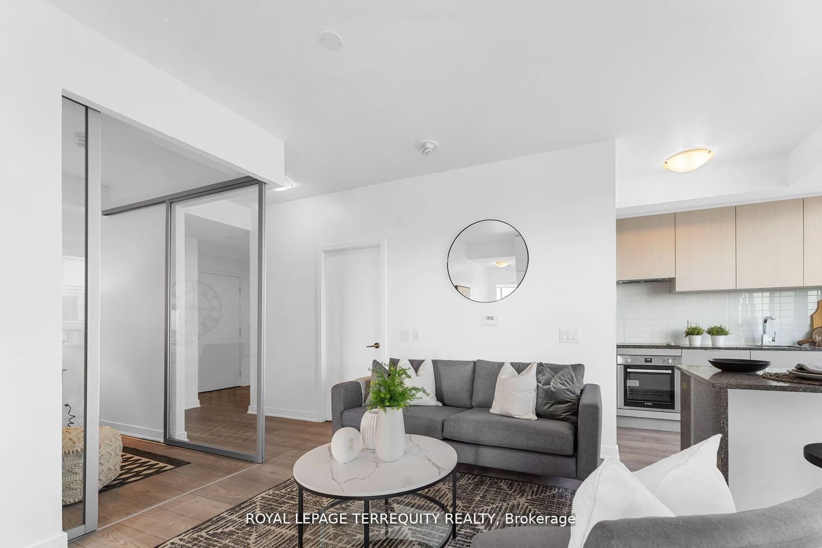 120 Parliament Street, Unit 1808 thumbnail 7