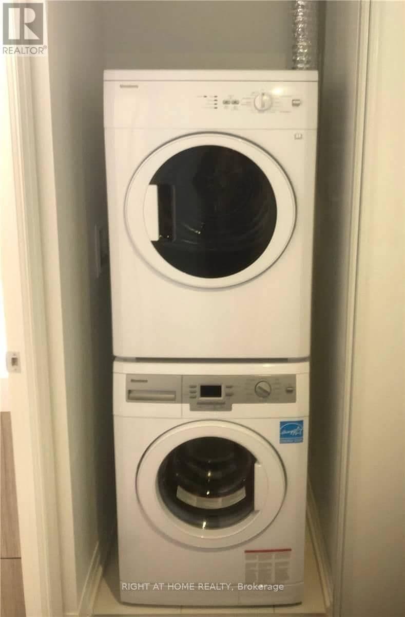 251 Jarvis Street, Unit 818 thumbnail 8