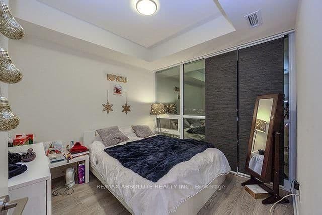 30 Roehampton Avenue, Unit 3007 thumbnail 8