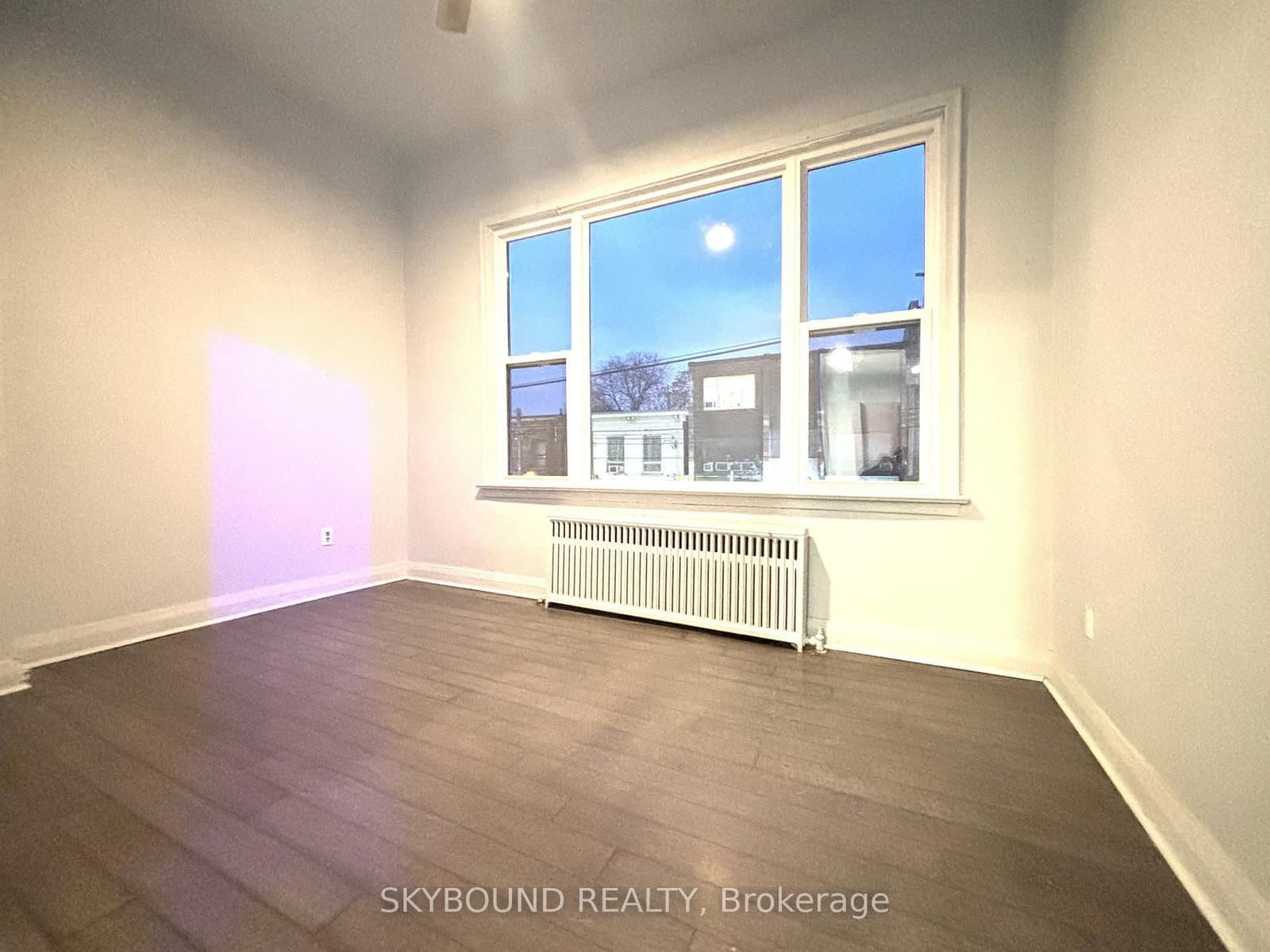 527 Queen Street W, Unit 2A thumbnail 3