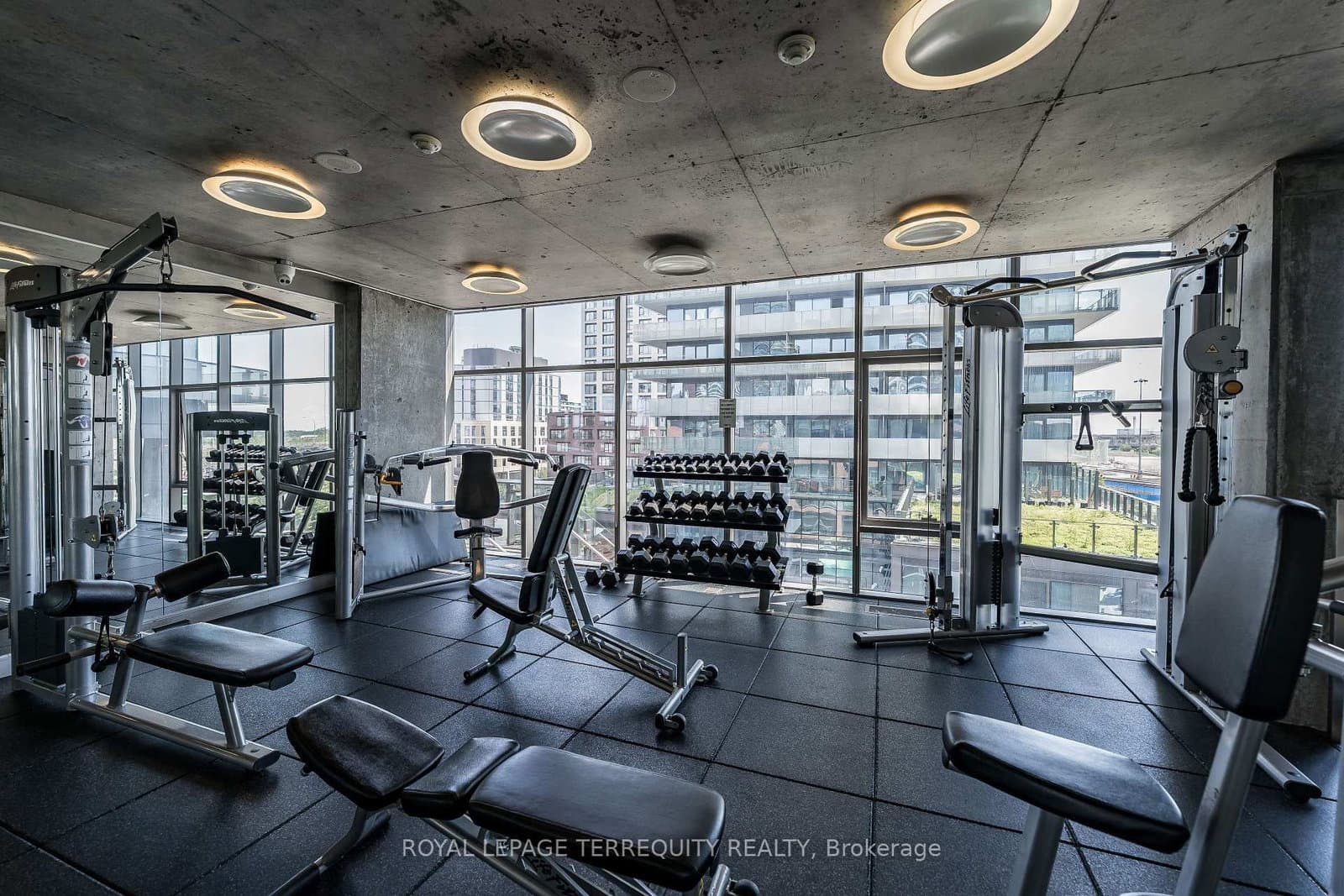 70 Distillery Lane, Unit 2107 thumbnail 39