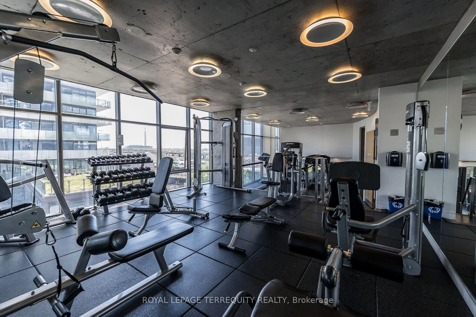 70 Distillery Lane, Unit 2107 thumbnail 41